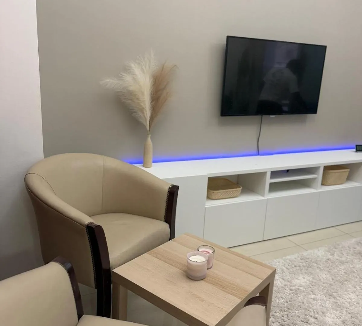 Luxurious 1Bdr Apt In Marina Dubai